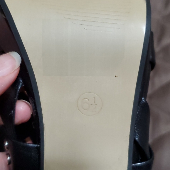 BNWOT Gladiator heels - Picture 5 of 6